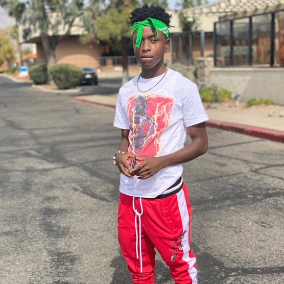 Meet your Posher, Eric - Picture 1 of 1